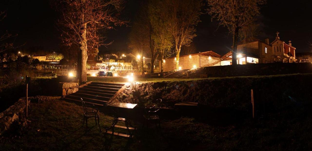 Eido Do Rei - Hospedaxe Rural Hotel Ponteareas Bagian luar foto