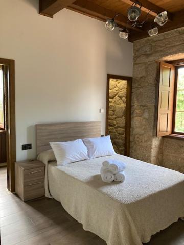 Eido Do Rei - Hospedaxe Rural Hotel Ponteareas Bagian luar foto